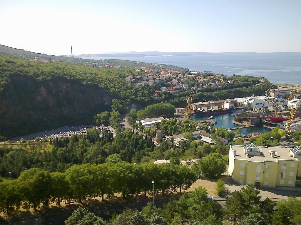 Apartment Skyscraper Maro Rijeka Luaran gambar